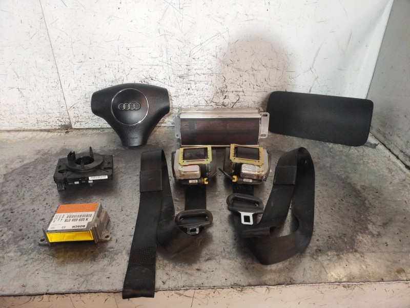 Recambio de kit airbag para audi s3 (8l) 1.8 t (154kw) referencia OEM IAM   
