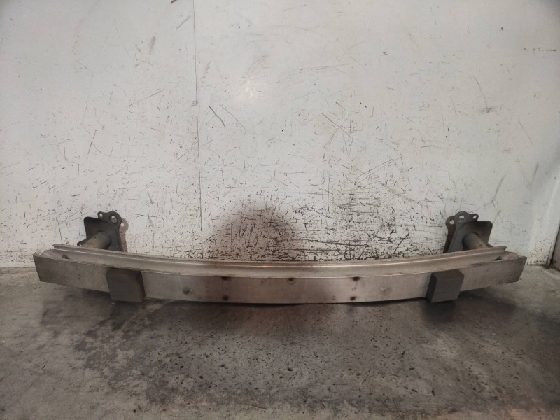 Recambio de refuerzo paragolpes delantero para audi s3 (8l) 1.8 t (154kw) referencia OEM IAM   