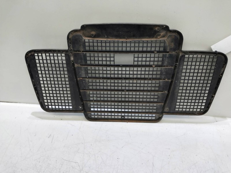 Recambio de rejilla delantera para land rover 109 referencia OEM IAM   