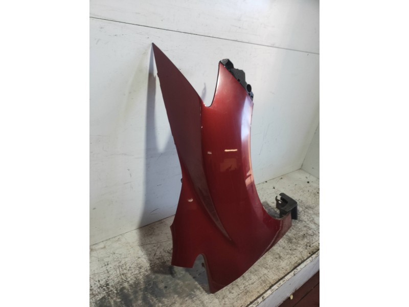 Recambio de aleta delantera derecha para mazda cx-7 (er) active referencia OEM IAM   