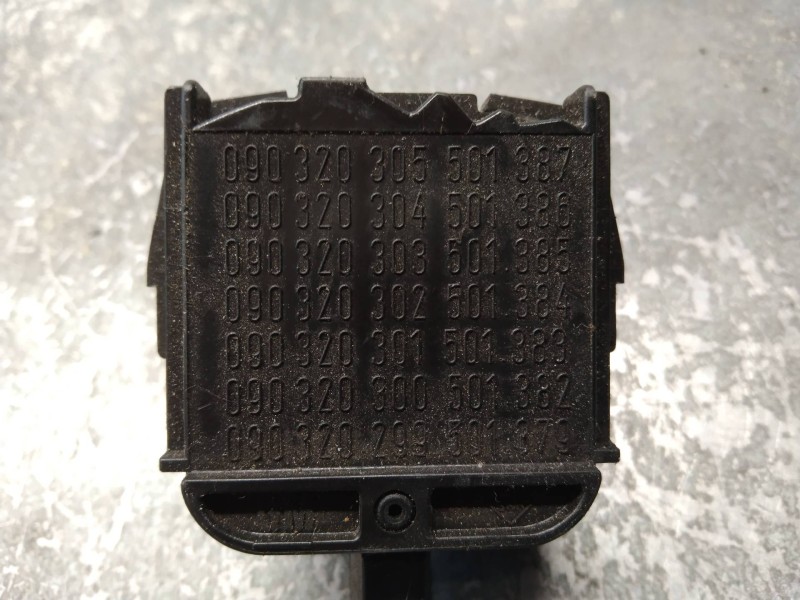 Recambio de mando limpia para opel corsa a city referencia OEM IAM 090320305 090320304 090320303 090320302 090320301