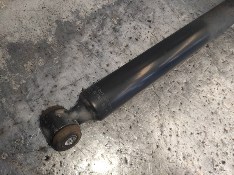 Recambio de amortiguador trasero derecho para mercedes clase c (w203) sportcoupe c 180 compressor (203.746) referencia OEM IAM 2
