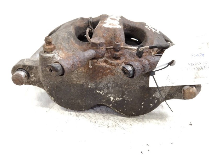 Recambio de pinza freno delantera derecha para nissan trade 2.8 d referencia OEM IAM   