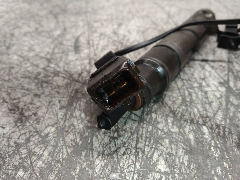 Recambio de inyector para volkswagen golf iv berlina (1j1) conceptline referencia OEM IAM 0432193694 028130202Q 