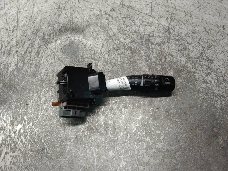 Recambio de mando limpia para kia sportage ex referencia OEM IAM 621W05200  