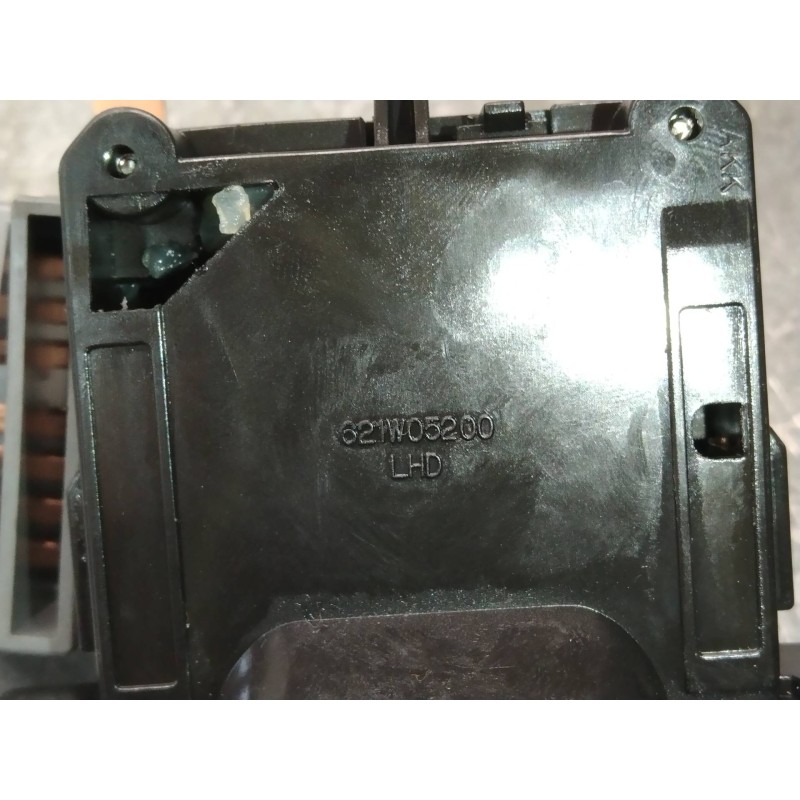 Recambio de mando limpia para kia sportage ex referencia OEM IAM 621W05200  