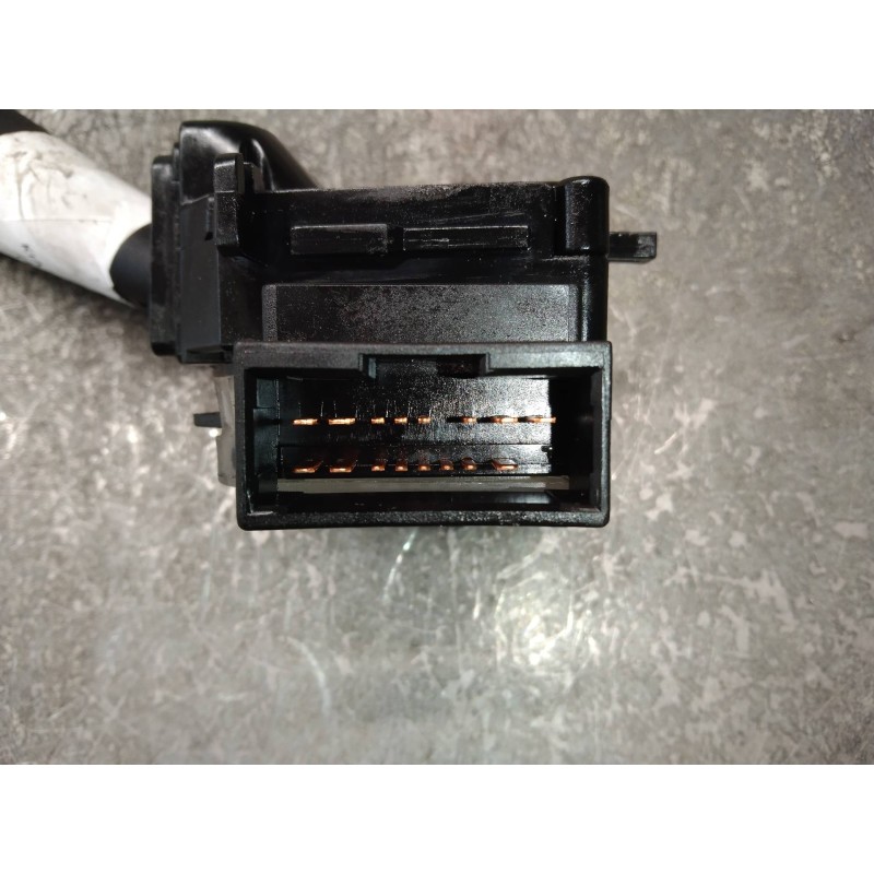 Recambio de mando luces para kia sportage ex referencia OEM IAM 202003393  