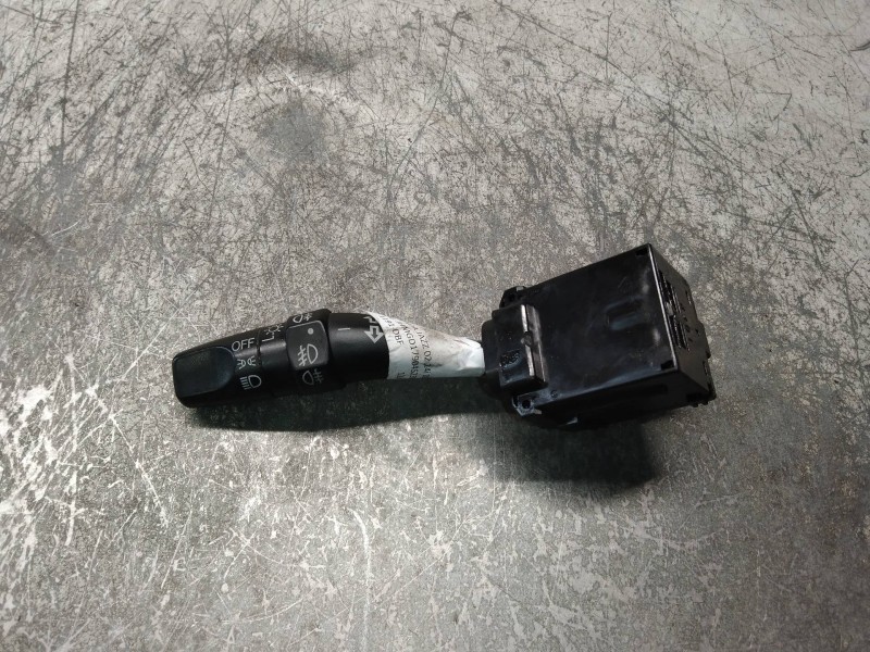Recambio de mando luces para honda jazz (gd1/5) 1.4 es referencia OEM IAM M18620  