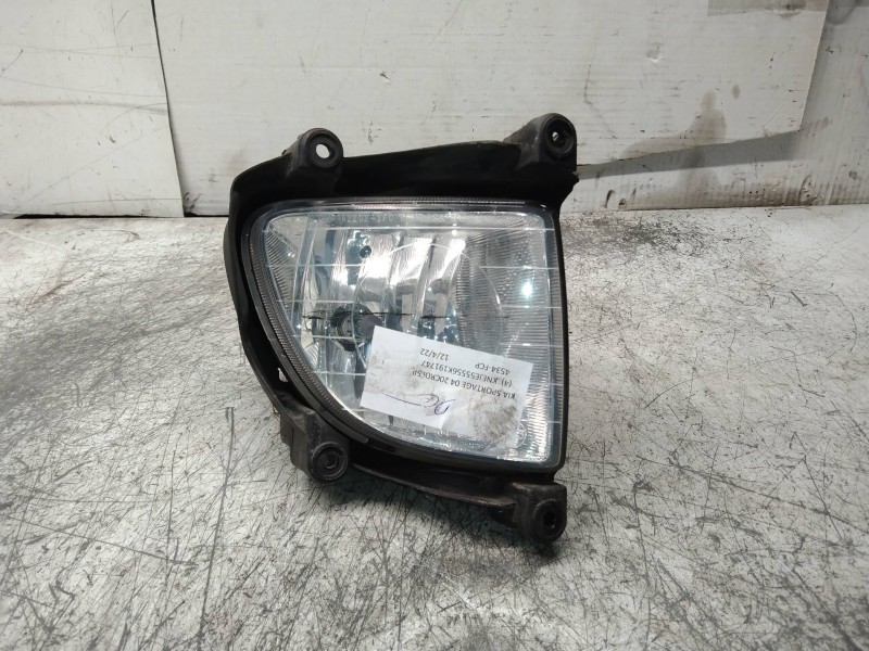 Recambio de faro antiniebla derecho para kia sportage ex referencia OEM IAM 922021F0  