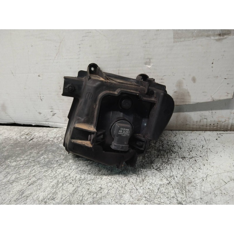 Recambio de faro antiniebla derecho para kia sportage ex referencia OEM IAM 922021F0  