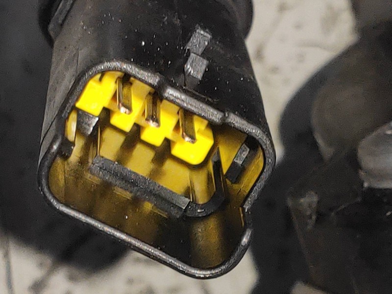 Recambio de cremallera direccion para peugeot 208 like referencia OEM IAM 6820000190 6700003305 Q003TC0672