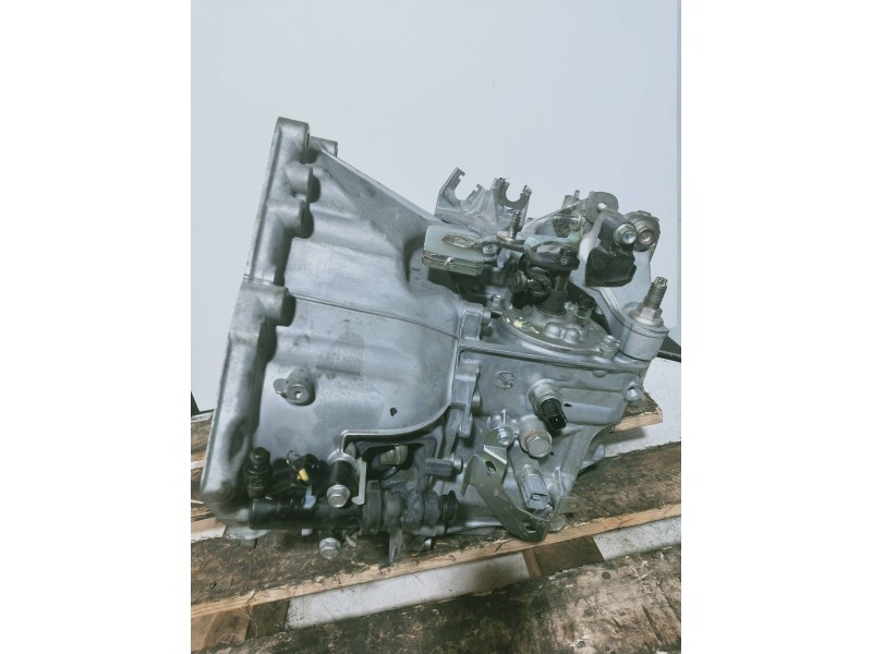 Recambio de caja cambios para mazda 3 lim. () style referencia OEM IAM D6040 127D2 B010B02D 7TH0918711 ED FA