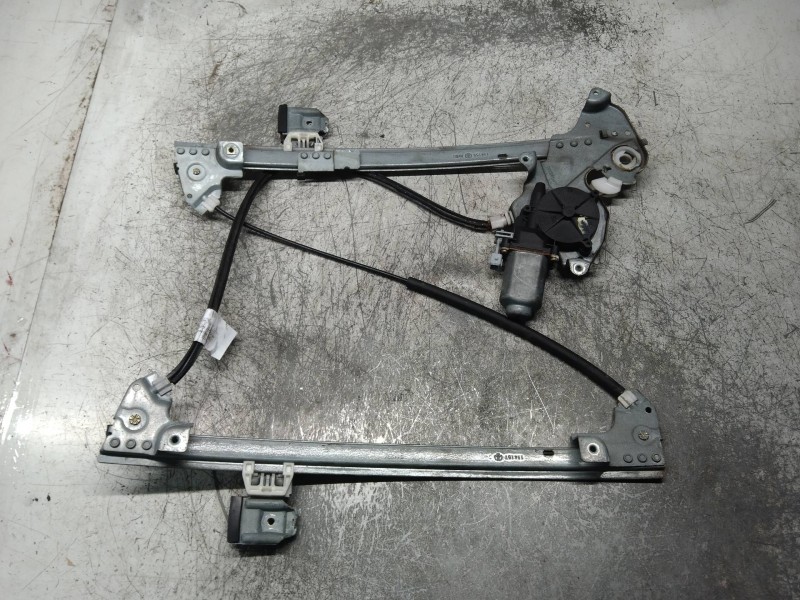 Recambio de elevalunas delantero izquierdo para mg rover serie 75 (rj) 2.0 cdt classic referencia OEM IAM 400683T5 CUH102350 