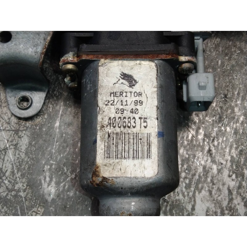 Recambio de elevalunas delantero izquierdo para mg rover serie 75 (rj) 2.0 cdt classic referencia OEM IAM 400683T5 CUH102350 