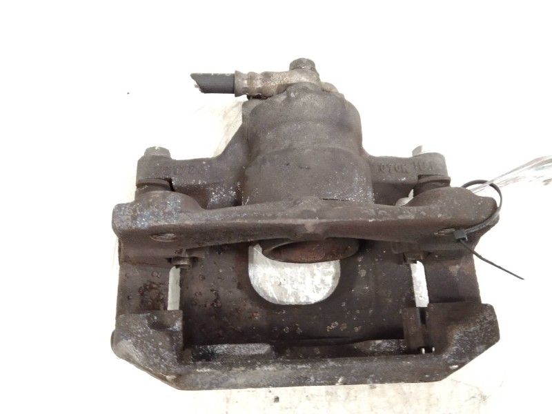 Recambio de pinza freno delantera izquierda para peugeot 107 rc-line referencia OEM IAM   