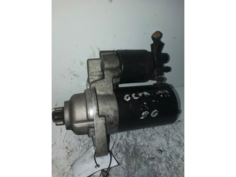 Recambio de motor arranque para skoda octavia combi (1u5) 1.8 t slx referencia OEM IAM 0001121008 BOSCH 