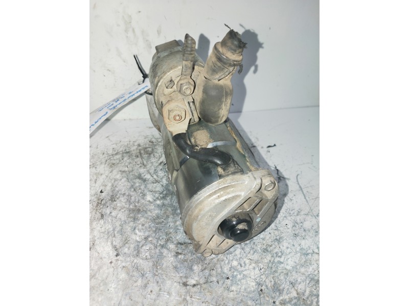 Recambio de motor arranque para ssangyong actyon 200 xdi referencia OEM IAM 6611513801 VALEO 
