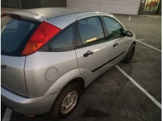 ford focus berlina (cak) del año 2000 2