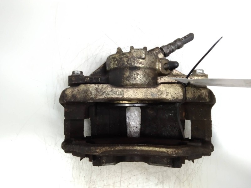 Recambio de pinza freno delantera izquierda para peugeot 206 berlina quicksilver referencia OEM IAM    Recambio de pinza freno delantera izquierda para peugeot 206 berlina quicksilver referencia OEM IAM