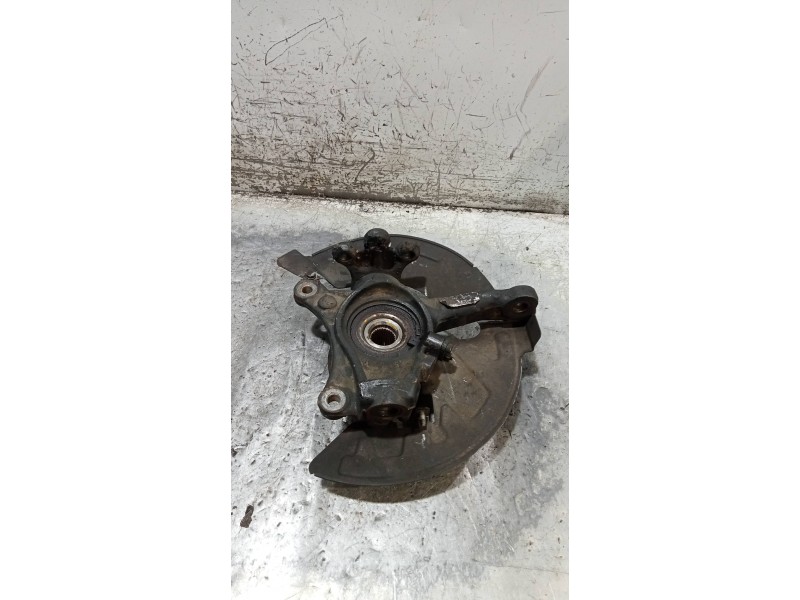 Recambio de mangueta delantera izquierda para citroen c5 berlina business referencia OEM IAM   