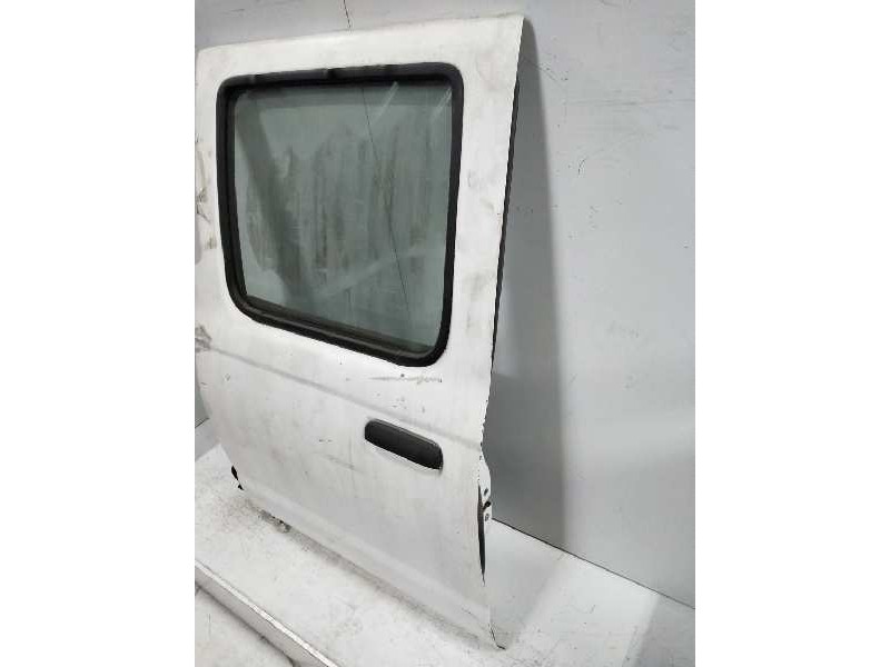 Recambio de puerta trasera derecha para nissan pick-up (d22) 2.5 turbodiesel referencia OEM IAM   