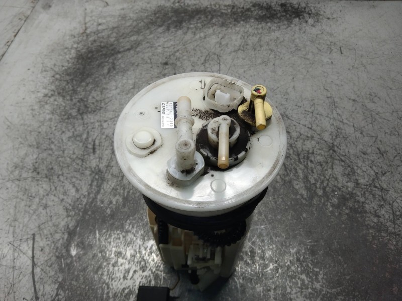 Recambio de bomba combustible para honda jazz (gd1/5) 1.4 es referencia OEM IAM 1019617330 17708SAA003 DENSO
