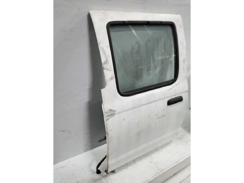 Recambio de puerta trasera derecha para nissan pick-up (d22) 2.5 turbodiesel referencia OEM IAM   