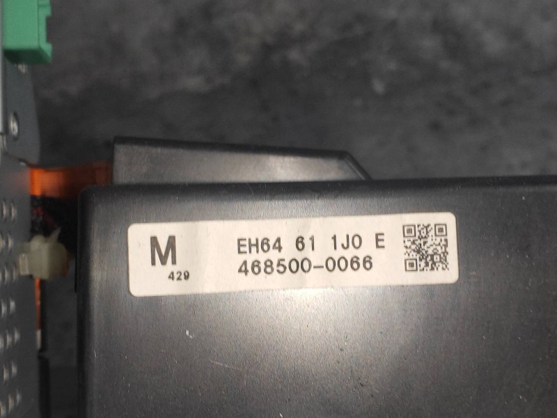 Recambio de pantalla multifuncion para mazda cx-7 (er) active referencia OEM IAM 4685000066 4682009108 