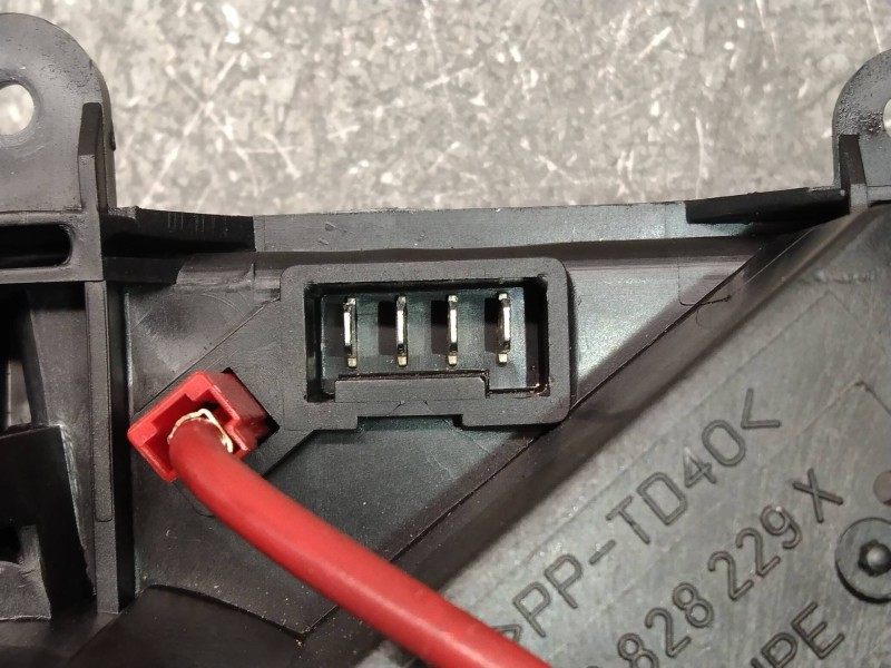 Recambio de motor calefaccion para peugeot 605 sli referencia OEM IAM C22828229X  