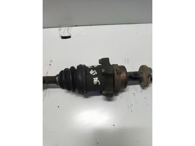 Recambio de transmision delantera derecha para nissan x-trail (t30) comfort referencia OEM IAM 391008H715  