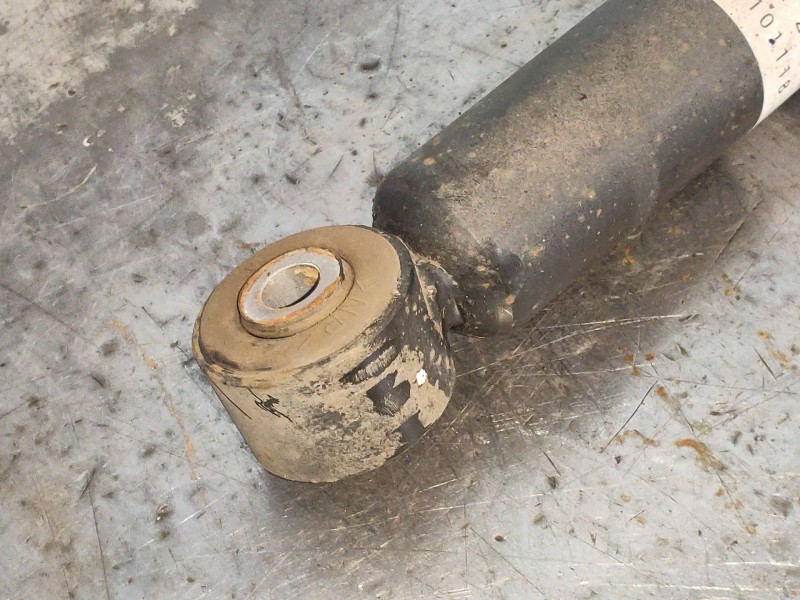 Recambio de amortiguador trasero izquierdo para mazda cx-7 (er) active referencia OEM IAM EH6428910  