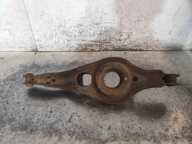 Recambio de brazo suspension inferior trasero izquierdo para mazda cx-7 (er) active referencia OEM IAM   
