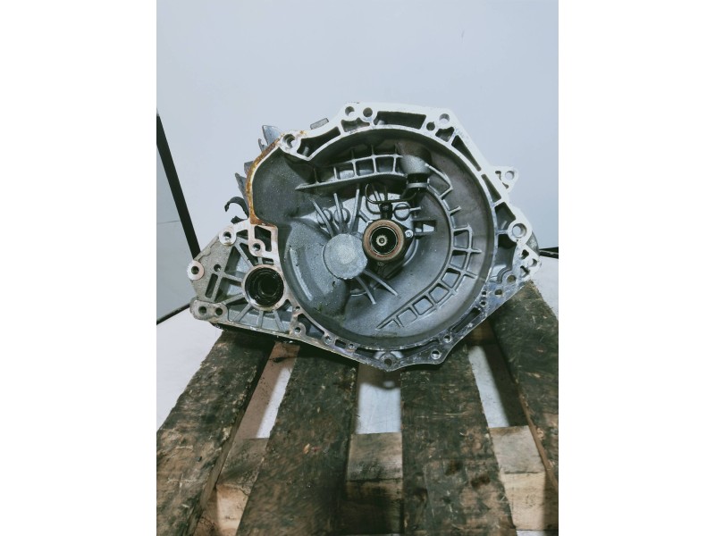 Recambio de caja cambios para opel corsa e design line referencia OEM IAM B7DS374 A19160264 