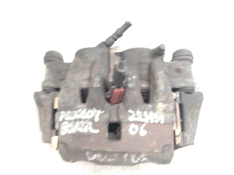 Recambio de pinza freno delantera izquierda para peugeot boxer caja cerrada (bat. 3450) (333) hdi (333) referencia OEM IAM   