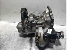 Recambio de caja cambios para chrysler voyager (gs) 2.4 cat referencia OEM IAM A598 4641750 12099388 2