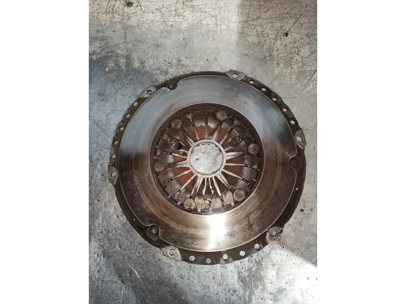 Recambio de kit embrague para kia sportage ex referencia OEM IAM   