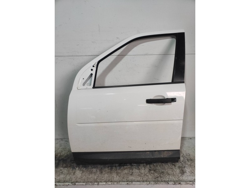 Recambio de puerta delantera izquierda para land rover freelander (lr2) td4 e referencia OEM IAM   5P