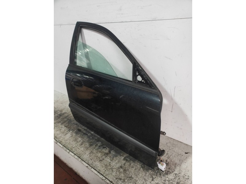 Recambio de puerta delantera derecha para chevrolet evanda cdx referencia OEM IAM   4P