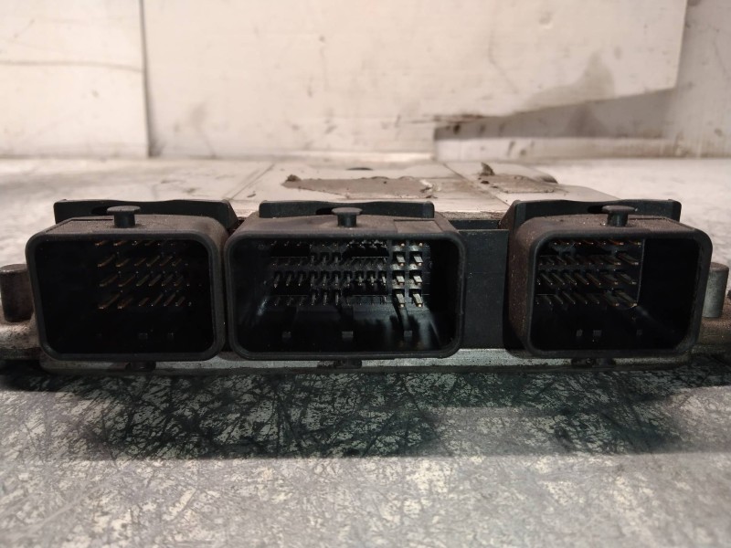 Recambio de centralita motor uce para peugeot 206 berlina xs referencia OEM IAM 0281010594 9642013980 EDC15C2 70