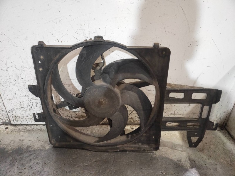 Recambio de electroventilador para ford escort berlina/turnier celebration berlina referencia OEM IAM 92AB8146CC  