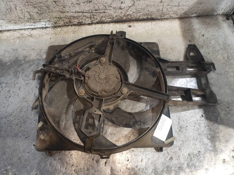 Recambio de electroventilador para ford escort berlina/turnier celebration berlina referencia OEM IAM 92AB8146CC  
