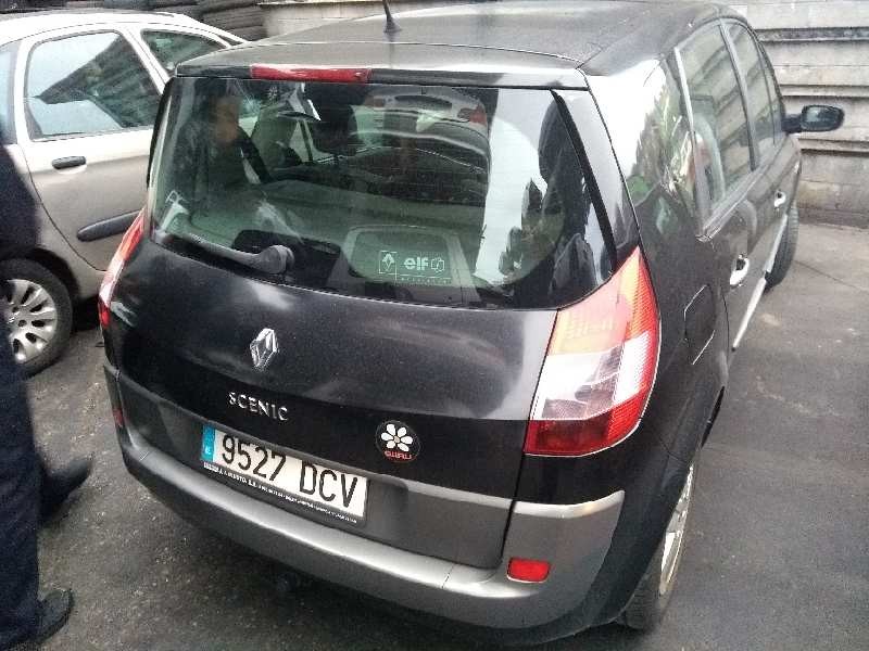 renault scenic ii del año 2004