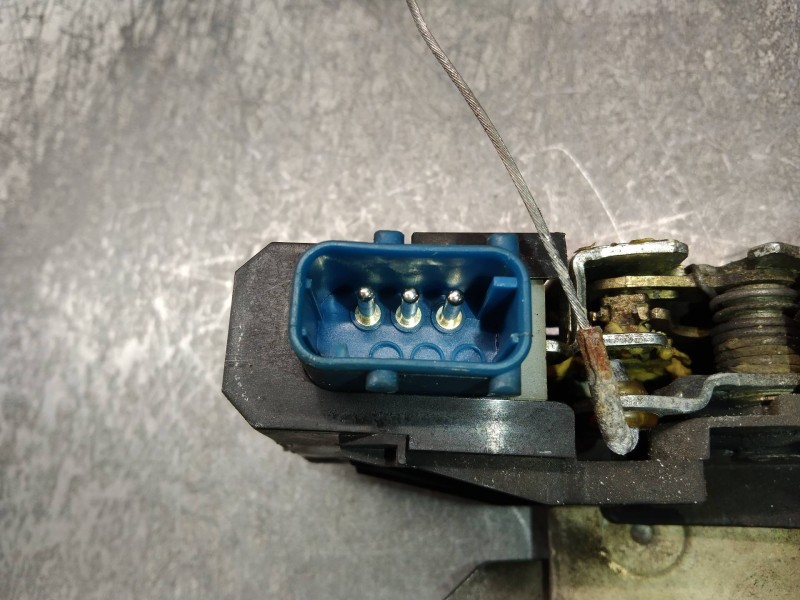 Recambio de motor cierre centralizado trasero derecho para bmw serie 5 berlina (e34) 525tds referencia OEM IAM 40620721 67118353