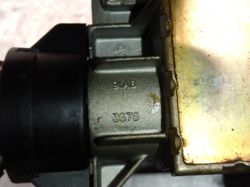 Recambio de conmutador de arranque para ford escort berlina/turnier celebration berlina referencia OEM IAM 91AB3675  