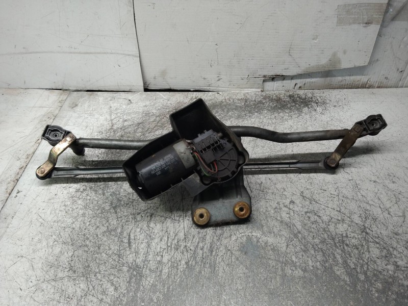 Recambio de motor limpia delantero para ford escort berlina/turnier celebration berlina referencia OEM IAM 0390241307 85GB17B571