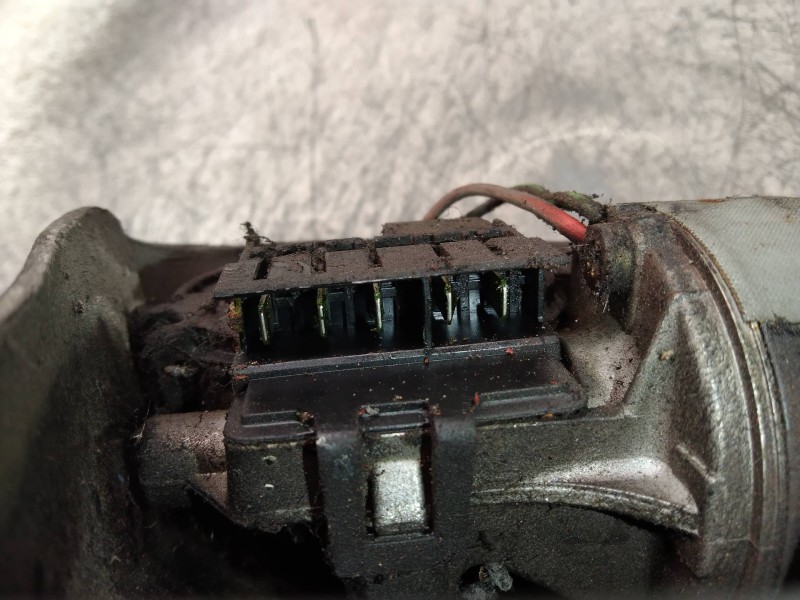 Recambio de motor limpia delantero para ford escort berlina/turnier celebration berlina referencia OEM IAM 0390241307 85GB17B571