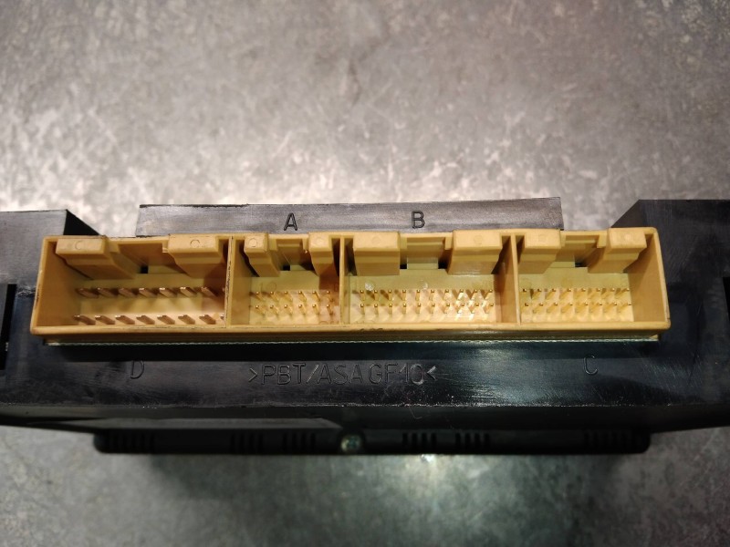 Recambio de mando calefaccion / aire acondicionado para audi a4 berlina (b5) 1.8 referencia OEM IAM 8L0820043D 5HB00760804 