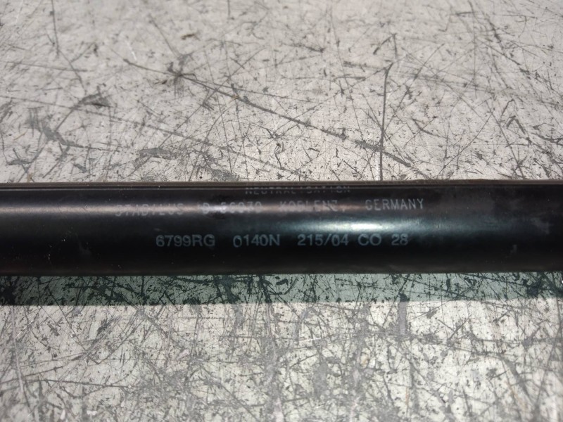 Recambio de amortiguadores capo para volvo s40 berlina 2.0 d kinetic referencia OEM IAM 9483570  