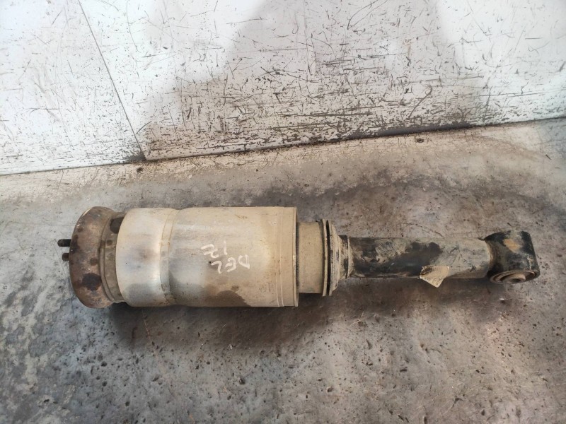 Recambio de amortiguador delantero izquierdo para land rover discovery v6 td s referencia OEM IAM 060207A 22214641 