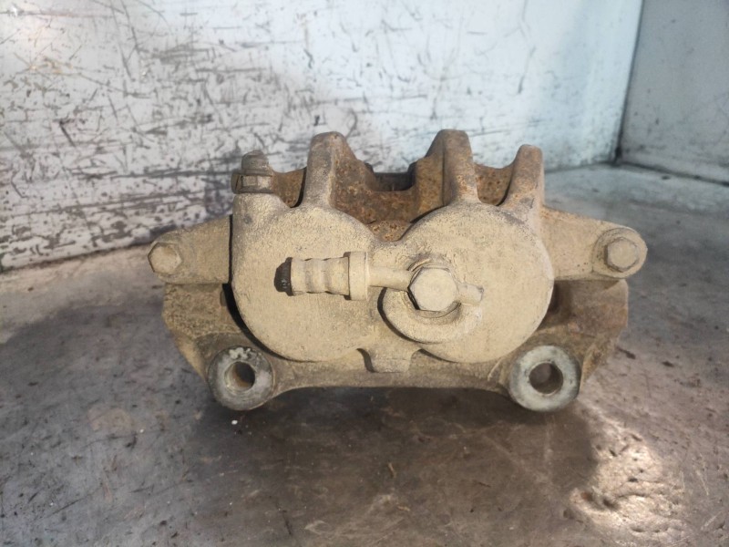 Recambio de pinza freno delantera derecha para land rover discovery v6 td s referencia OEM IAM   